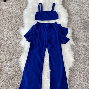 Two piece set